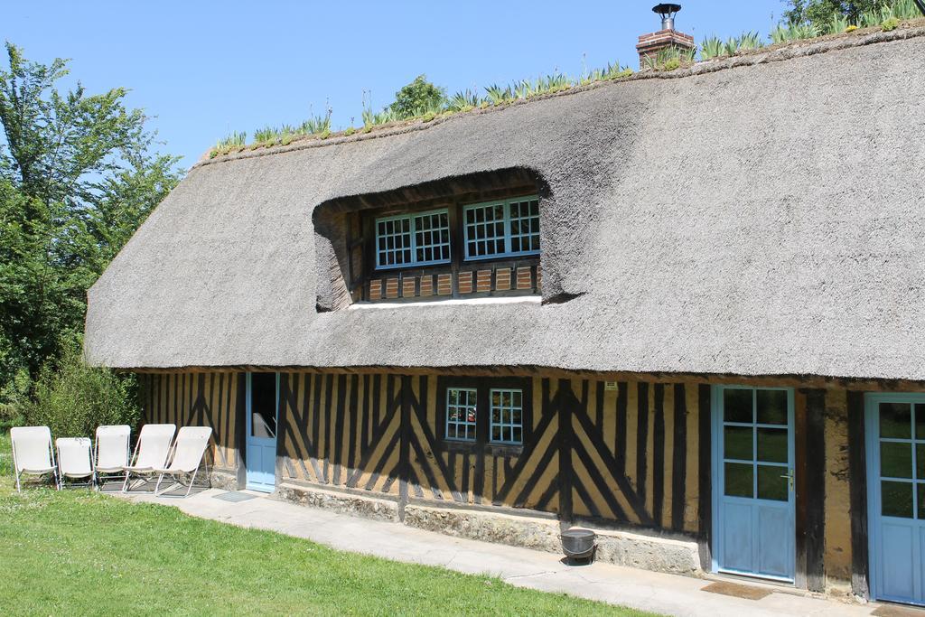 La Chaumiere Aux Faisans Ablon Exterior foto