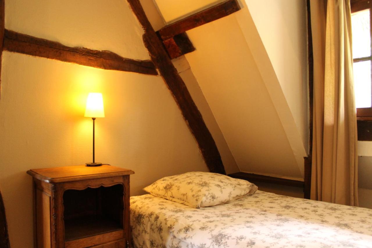 La Chaumiere Aux Faisans Ablon Exterior foto